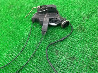 Замок двери левый передний TOYOTA LAND CRUISER UZJ100W 2UZ-FE 69040-60070 3 ракурс