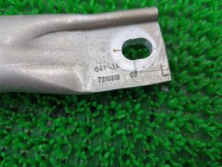 Форточка кузова передняя BMW X3 F25 N47D20C 51 61 7 210 319 4 ракурс