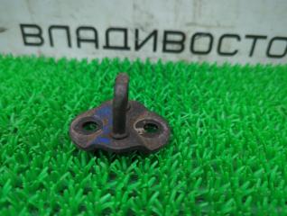 Петля замка багажника MITSUBISHI Delica P35W 4D56 MB537399 1 ракурс