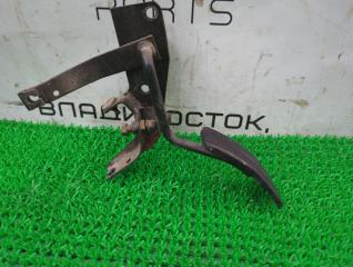 Педаль газа MITSUBISHI Delica P35W 4D56 MB322604 2 ракурс Педаль газа MITSUBISHI Delica P35W 4D56 MB322604 2 ракурс