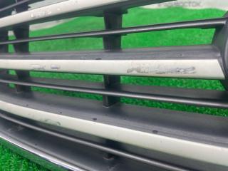 Решетка радиатора TOYOTA LAND CRUISER UZJ100W 2UZ-FE 53111-60340 3 ракурс