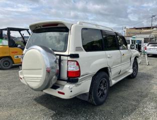 Спойлер TOYOTA LAND CRUISER UZJ100W 2UZ-FE 76871-60010-A2 5 ракурс