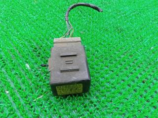 Реле поворота MITSUBISHI Delica P35W 4D56 MB686522 1 ракурс