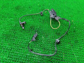 Датчик abs правый передний Lexus HS250h ANF10 2AZ-FXE 89542-12080 1 ракурс