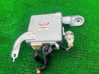Блок управления подвеской TOYOTA LAND CRUISER UZJ100W 2UZ-FE 89290-60010 1 ракурс