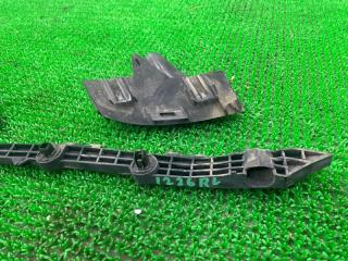 Крепление бампера левое заднее Lexus HS250h ANF10 2AZ-FXE 52576-75010 3 ракурс