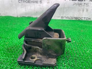Подушка двигателя правая передняя MITSUBISHI Delica P35W 4D56 MB581192 1 ракурс Подушка двигателя правая передняя MITSUBISHI Delica P35W 4D56 MB581192 1 ракурс
