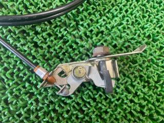 Тросик лючка бака TOYOTA CAMI J122E K3-VE 77035-87401 3 ракурс Тросик лючка бака TOYOTA CAMI J122E K3-VE 77035-87401 3 ракурс