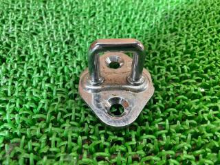Петля замка багажника TOYOTA Alphard ATH10W 2AZ-FXE 69430-58010 2 ракурс
