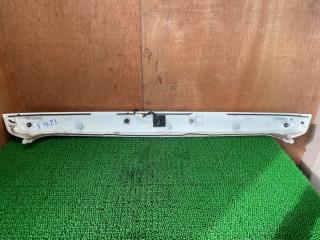 Спойлер TOYOTA Alphard ATH10W 2AZ-FXE 76871-58901 2 ракурс Спойлер TOYOTA Alphard ATH10W 2AZ-FXE 76871-58901 2 ракурс
