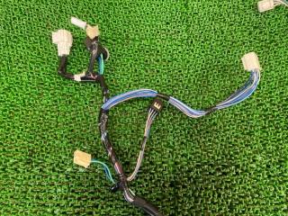 Проводка двери правая передняя TOYOTA Alphard ATH10W 2AZ-FXE 82151-58010 3 ракурс