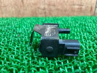 Датчик вакуумный TOYOTA Alphard ATH10W 2AZ-FXE 25860-28010 4 ракурс
