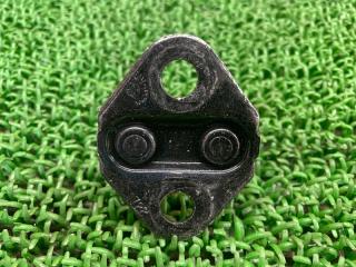 Петля замка багажника NISSAN X-TRAIL NT31 MR20DE 90570EN00A 3 ракурс
