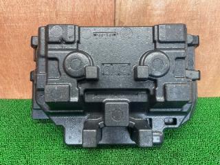 Ящик под инструменты DAIHATSU MIRA E:S LA350S KF-VE 64421B2200 2 ракурс