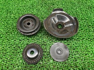 Опора амортизатора правая передняя DAIHATSU MIRA E:S LA350S KF-VE 48609B2080 2 ракурс