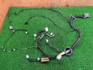 Проводка двери правая передняя NISSAN Elgrand PNE52 VQ35DE 241241JB1B 1 ракурс