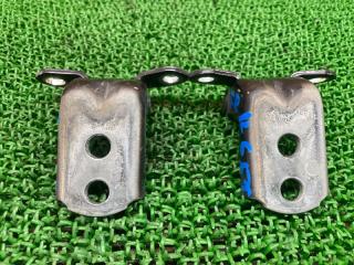 Петля 5-двери правая передняя NISSAN Elgrand PNE52 VQ35DE H010M1JAMB 4 ракурс