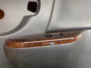 Обшивка дверей правая задняя NISSAN Elgrand PNE52 VQ35DE 829001JB2A 2 ракурс