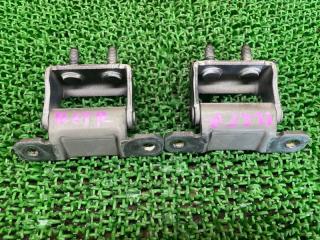 Петля дверная задняя NISSAN Elgrand PNE52 VQ35DE 90400CY200 3 ракурс