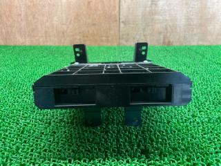 Подстаканник NISSAN Elgrand PNE52 VQ35DE 684301JB0B 3 ракурс