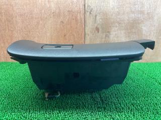 Бардачок левый NISSAN Elgrand PNE52 VQ35DE 685001JB0B 3 ракурс