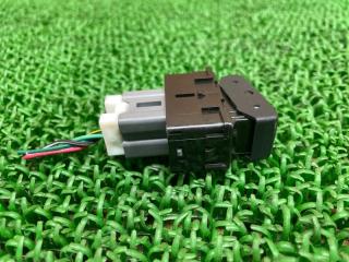 Кнопка подогрева сидений NISSAN Elgrand PNE52 VQ35DE 255001EA1A 5 ракурс