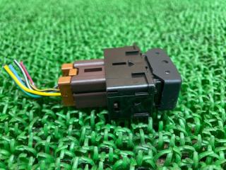 Кнопка подогрева сидений NISSAN Elgrand PNE52 VQ35DE 255001EA0A 5 ракурс