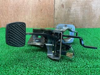 Педаль тормоза NISSAN Elgrand PNE52 VQ35DE 465011JB0B 5 ракурс