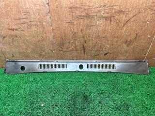 Решетка под лобовое стекло TOYOTA LAND CRUISER PRADO LJ78G 2L-TE 55781-60040 2 ракурс