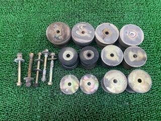 Подушка кузова TOYOTA LAND CRUISER PRADO LJ78G 2L-TE 52201-25020 1 ракурс