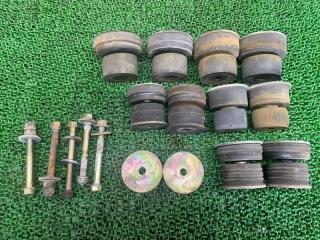 Подушка кузова TOYOTA LAND CRUISER PRADO LJ78G 2L-TE 52201-25020 2 ракурс