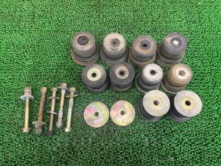 Подушка кузова TOYOTA LAND CRUISER PRADO LJ78G 2L-TE 52201-25020 3 ракурс