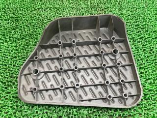 Подставка под ногу TOYOTA LAND CRUISER PRADO LJ78G 2L-TE 58626-60030-06 2 ракурс