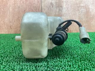 Бачок омывателя фар TOYOTA LAND CRUISER PRADO LJ78G 2L-TE 85351-60080 2 ракурс Бачок омывателя фар TOYOTA LAND CRUISER PRADO LJ78G 2L-TE 85351-60080 2 ракурс