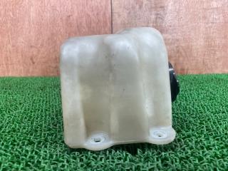 Бачок омывателя фар TOYOTA LAND CRUISER PRADO LJ78G 2L-TE 85351-60080 4 ракурс Бачок омывателя фар TOYOTA LAND CRUISER PRADO LJ78G 2L-TE 85351-60080 4 ракурс
