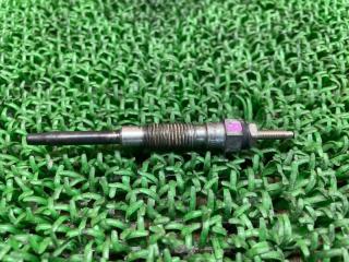 Свеча накала TOYOTA LAND CRUISER PRADO LJ78G 2L-TE 19850-54090 1 ракурс