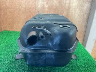Бак топливный TOYOTA LAND CRUISER PRADO LJ78G 2L-TE 77100-60280 3 ракурс Бак топливный TOYOTA LAND CRUISER PRADO LJ78G 2L-TE 77100-60280 3 ракурс