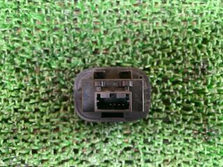 Кнопка открывания багажника NISSAN Elgrand PNE52 VQ35DE 90970CY20B 3 ракурс