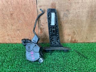 Педаль газа LEXUS RX450h GYL25W 2GR-FXS 7811048111 3 ракурс