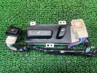 Кнопка LEXUS RX450h GYL25W 2GR-FXS 8407048110 1 ракурс