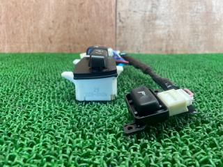 Кнопка LEXUS RX450h GYL25W 2GR-FXS 8407048110 3 ракурс