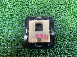 Кнопка LEXUS RX450h GYL25W 2GR-FXS 8492822020C0 2 ракурс