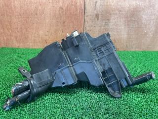 Блок предохранителей LEXUS RX450h GYL25W 2GR-FXS 8262048230 3 ракурс