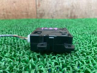Сервопривод заслонок печки LEXUS RX450h GYL25W 2GR-FXS 8710628230 3 ракурс Сервопривод заслонок печки LEXUS RX450h GYL25W 2GR-FXS 8710628230 3 ракурс