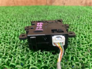 Сервопривод заслонок печки LEXUS RX450h GYL25W 2GR-FXS 8710628230 4 ракурс Сервопривод заслонок печки LEXUS RX450h GYL25W 2GR-FXS 8710628230 4 ракурс