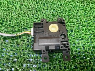 Сервопривод заслонок печки LEXUS RX450h GYL25W 2GR-FXS 8710628230 5 ракурс Сервопривод заслонок печки LEXUS RX450h GYL25W 2GR-FXS 8710628230 5 ракурс