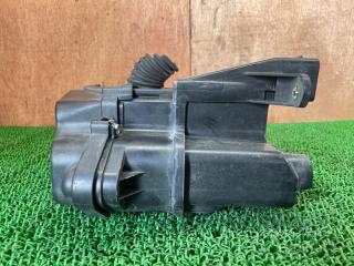  Lexus IS250 GSE20 4GR-FSE 82771-30040 2 ракурс