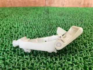 Ручка открытия капота Lexus IS250 GSE20 4GR-FSE 53601-52010-A6 4 ракурс