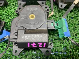 Сервопривод заслонок печки Lexus IS250 GSE20 4GR-FSE 87106-30430 2 ракурс