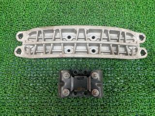 Подушка кпп задняя Lexus IS250 GSE20 4GR-FSE 12371-31070 1 ракурс